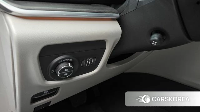 Jeep Grand Cherokee (WL) id 4343119 из Кореи 9