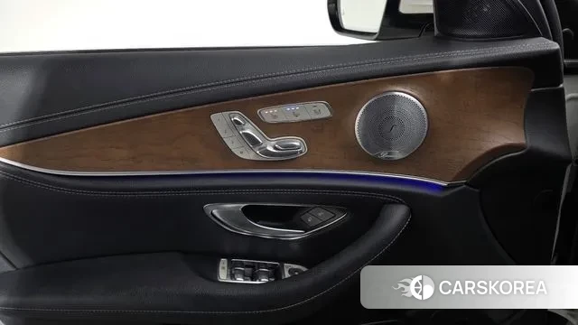 Mercedes-Benz E-Class W213 id 3622262 из Кореи 9