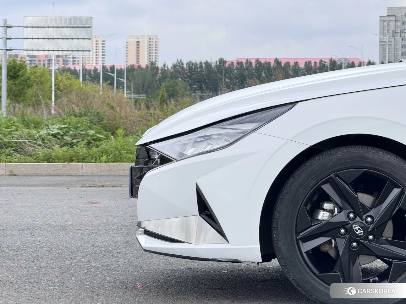 Hyundai Elantra id 4468081 из Китая 9
