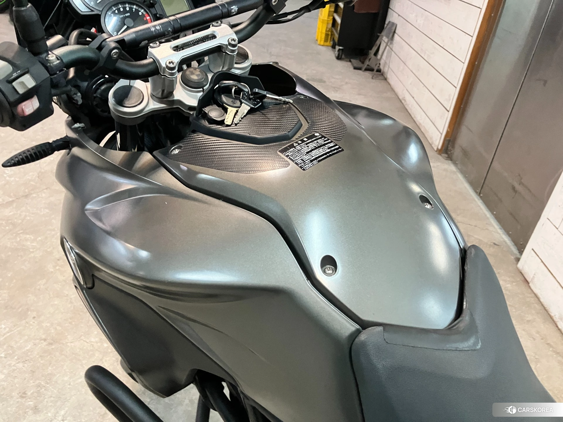BMW F700GS id 4236957 из Японии 9