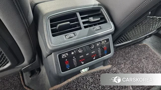 Audi A6 (C8) id 3727750 из Кореи 9