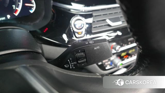 BMW 5 Series (G30) id 4410857 из Кореи 9