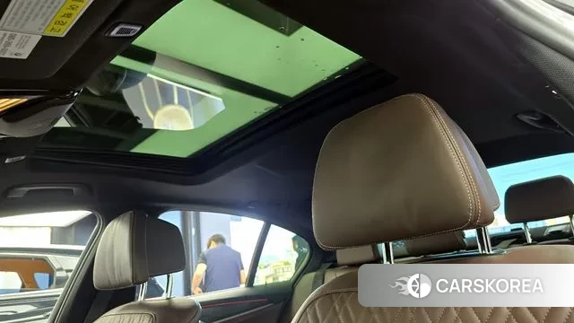 BMW 5 Series (G30) id 3253707 из Кореи 9