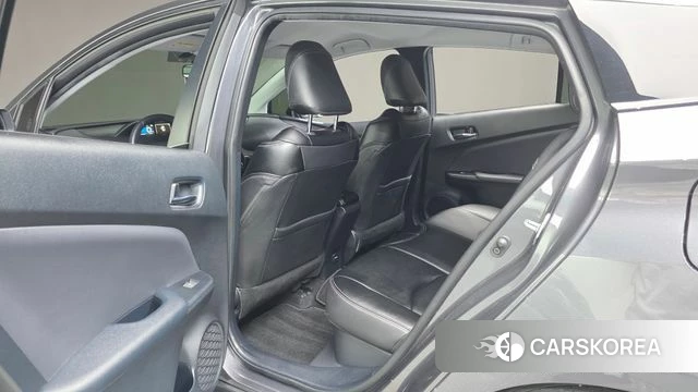 Toyota Prius 4th Generation id 4662887 из Кореи 9