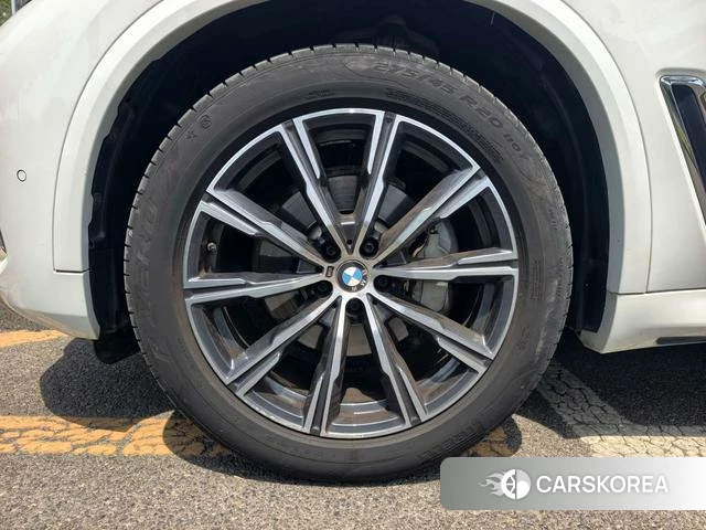 BMW X5 id 4273252 из Китая 9