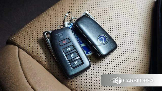 Lexus New ES300h id 4596383 из Кореи 9
