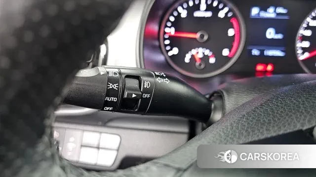 Kia Stonic id 3651952 из Кореи 9