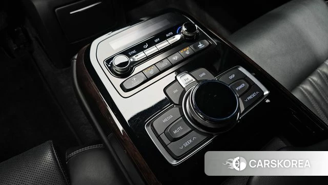 Genesis EQ900 id 3943073 из Кореи 9