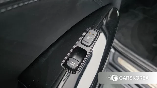 Kia K7 Premier Hybrid id 3616913 из Кореи 9