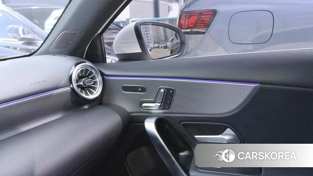 Mercedes-Benz A-Class W177 id 3793814 из Кореи 9