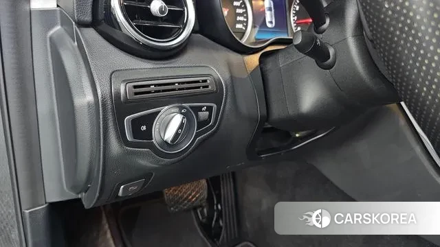 Mercedes-Benz C-Class W205 id 3318884 из Кореи 9