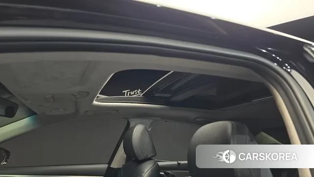 Hyundai The New Grandeur IG Hybrid id 3611989 из Кореи 9