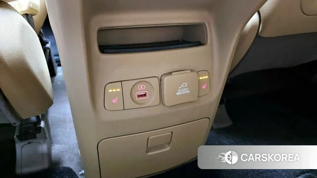 Kia The New Carnival id 4403436 из Кореи 9
