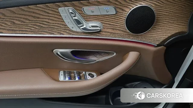 Mercedes-Benz E-Class W213 id 3278752 из Кореи 9