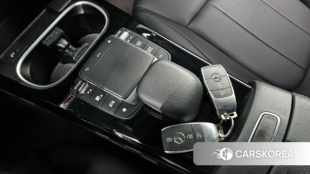 Mercedes-Benz A-Class W177 id 3859540 из Кореи 9