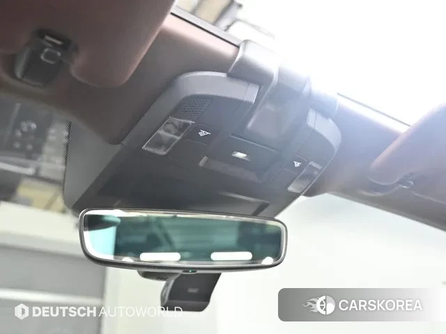 Porsche 911(992) id 3616343 из Кореи 9