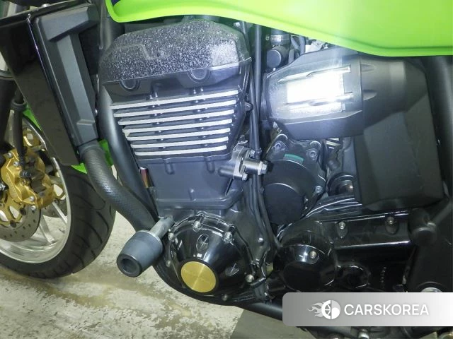 Kawasaki ZRX 1200 id 4206280 из Японии 9