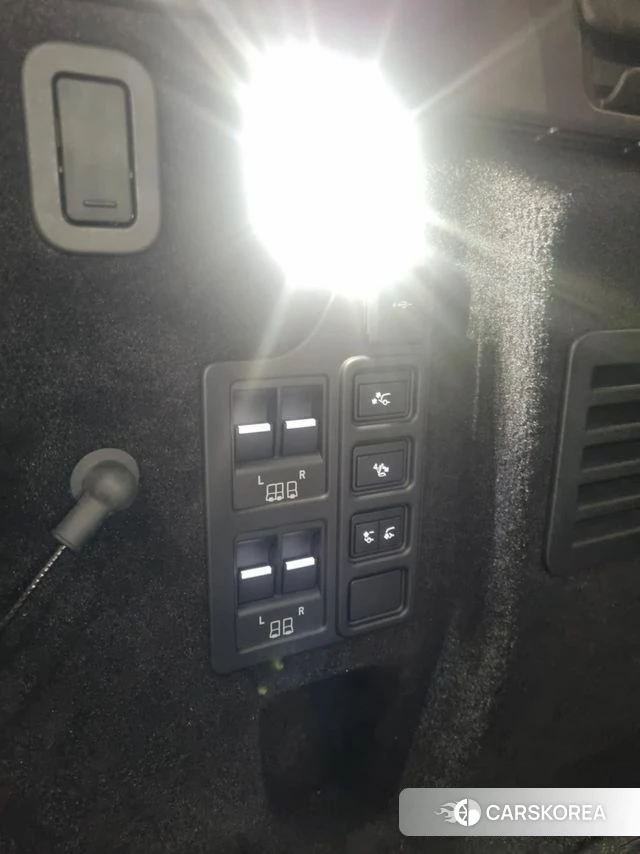 Land Rover Discovery 5 id 3919598 из Кореи 9