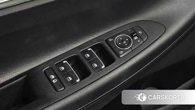 Hyundai The New Grandeur IG Hybrid id 4457639 из Кореи 9