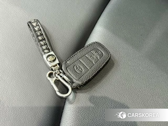 Toyota RAV4 Rongfang id 4313959 из Китая 9
