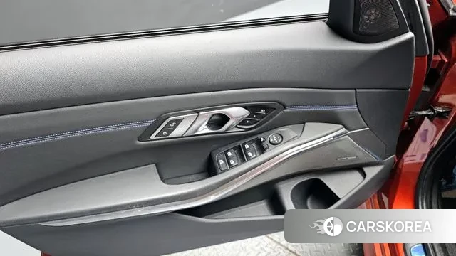 BMW 3 Series (G20) id 3144259 из Кореи 9