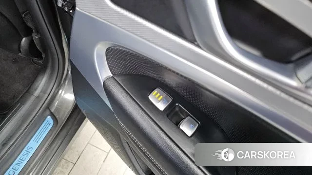 Genesis The New G70 id 3679896 из Кореи 9