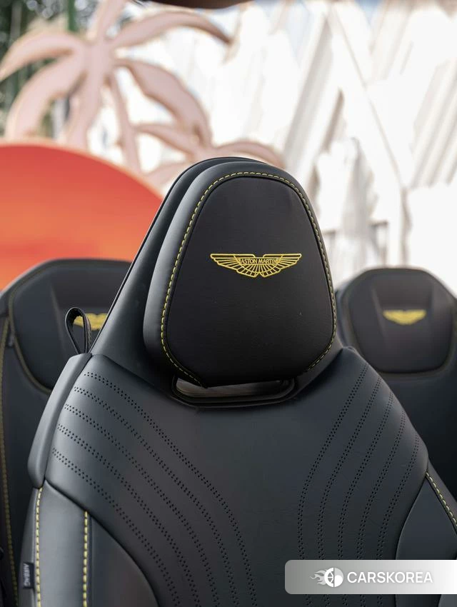 Aston Martin DB11 id 4239393 из Китая 9