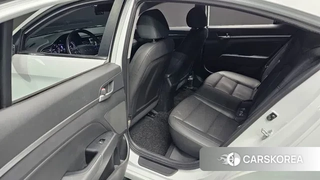 Hyundai The New Avante AD id 3391119 из Кореи 9