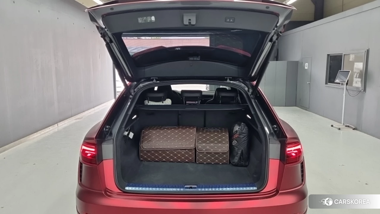 Audi RSQ8 (4M) id 4862724 из Кореи 9
