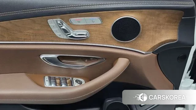 Mercedes-Benz E-Class W213 id 3597926 из Кореи 9