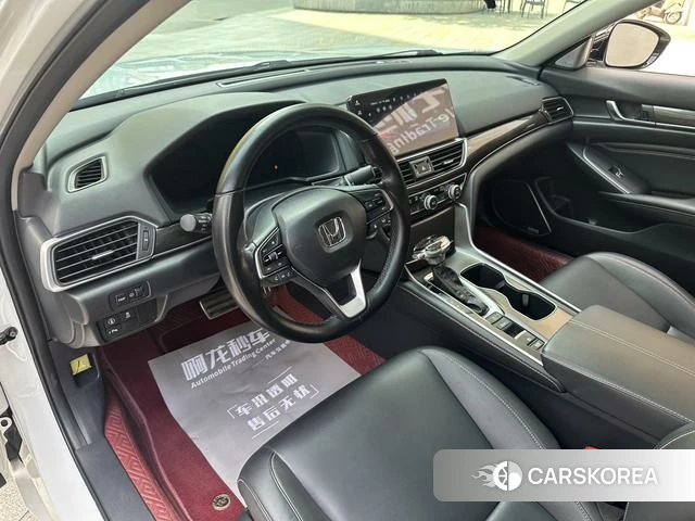 Honda Accord id 4273945 из Китая 9