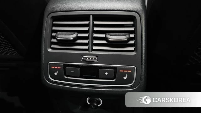 Audi A4 (B9) id 3954760 из Кореи 9