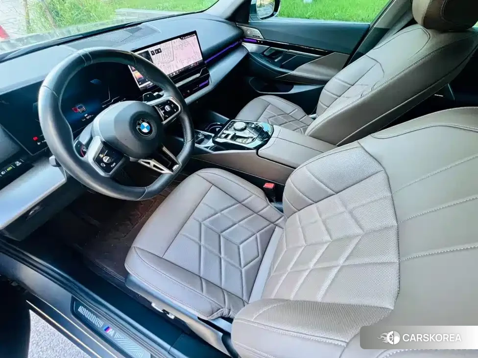 BMW 5 series id 4653971 из Китая 9