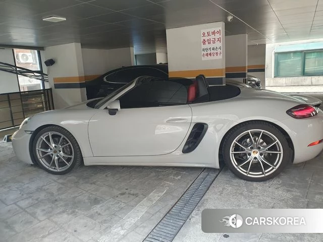 Porsche 718 Boxster id 4331302 из Кореи 9
