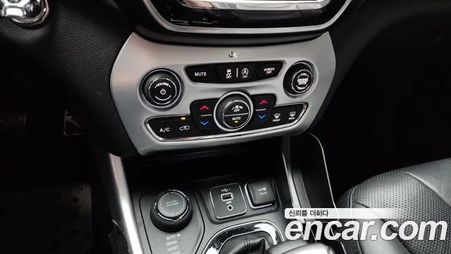 Jeep Cherokee (KL) id 2802152 из Кореи 9