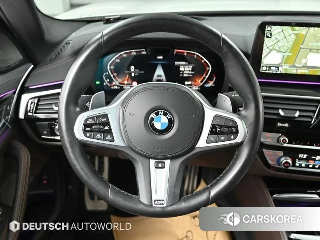 BMW 5 Series (G30) id 3898122 из Кореи 9
