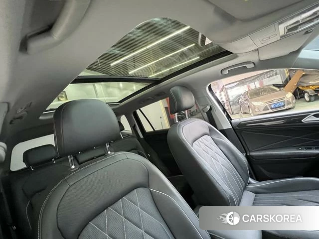 Volkswagen Tiguan L id 4264952 из Китая 9
