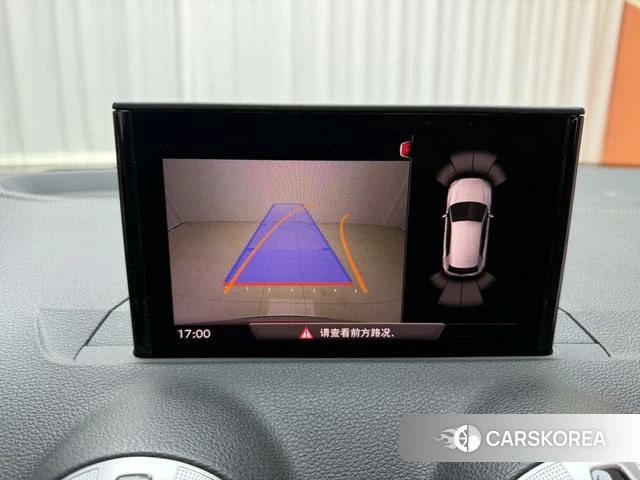 Audi Q2L id 4299422 из Китая 9