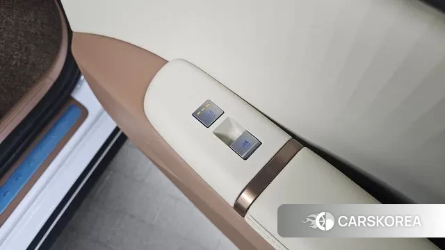 Hyundai Grandeur (GN7) id 3769510 из Кореи 9