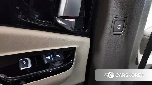 Kia Carnival 4th generation id 3289291 из Кореи 9