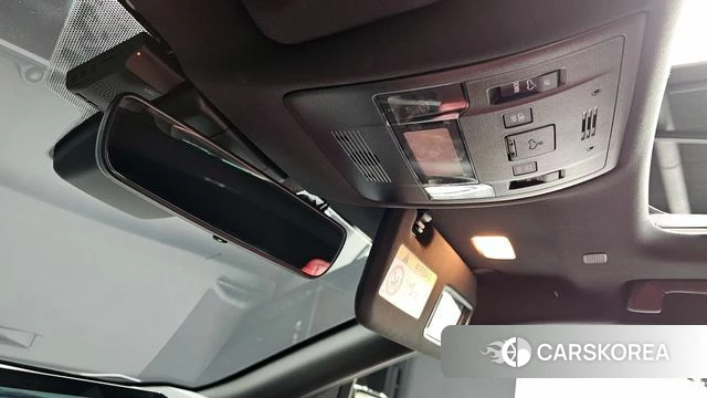 Lexus UX250h id 4388389 из Кореи 9