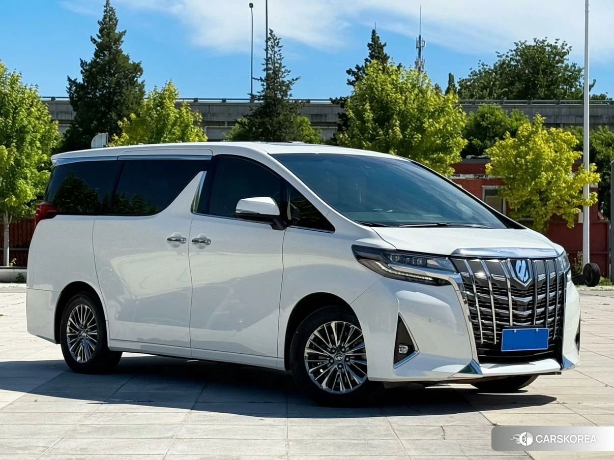 Toyota Alphard id 4461233 из Китая 9