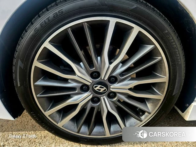 Hyundai Avante AD id 3925083 из Кореи 9