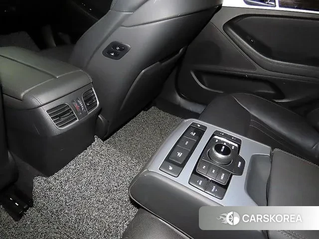 Genesis G80 id 3772912 из Кореи 9