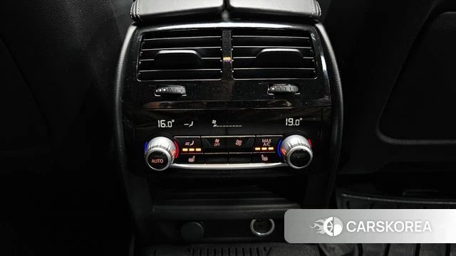 BMW 5 Series (G30) id 4930734 из Кореи 9