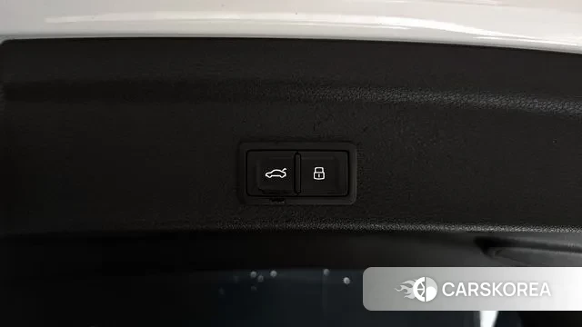 Audi Q3 (F3) id 3674543 из Кореи 9