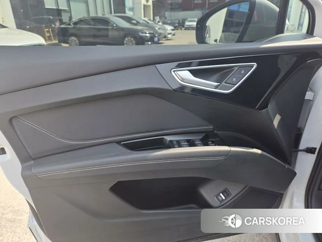 Audi Q4 e-tron id 4271786 из Китая 9