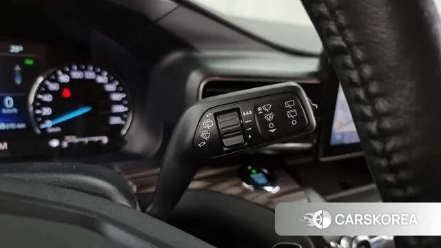 Ford Explorer 6th Generation id 3055132 из Кореи 9