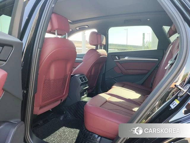 Audi Q5L id 4301446 из Китая 9