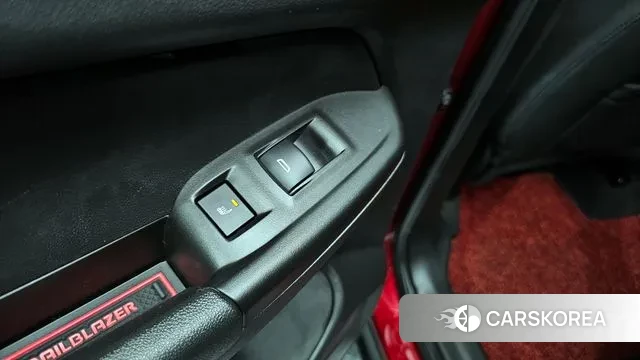 Chevrolet (GM Daewoo) Trailblazer id 3012476 из Кореи 9